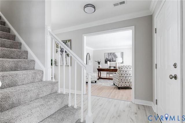 9916 Kingussle Ln, Richmond, VA 23236