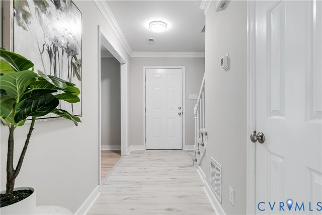 9916 Kingussle Ln, Richmond, VA 23236