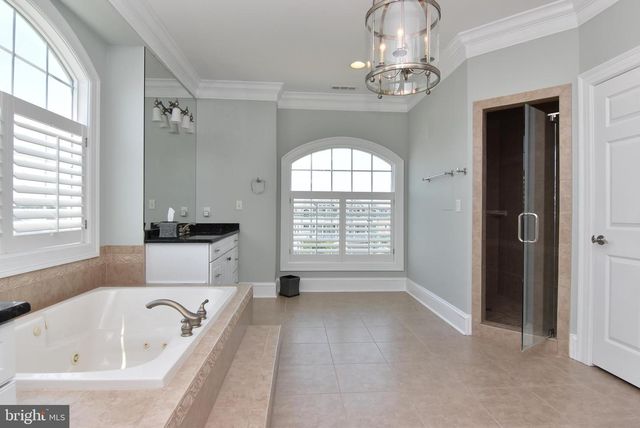 9600 OCEANVIEW LN, Ocean City, MD 21842