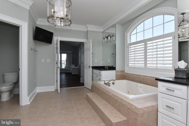 9600 OCEANVIEW LN, Ocean City, MD 21842