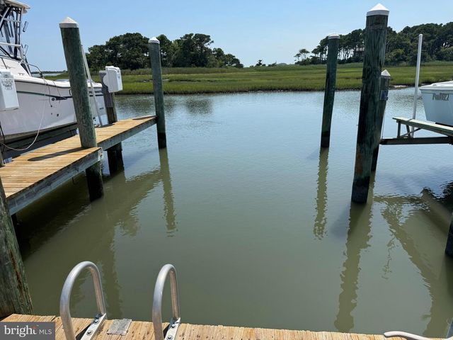 9600 OCEANVIEW LN, Ocean City, MD 21842