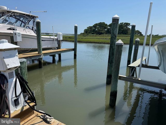 9600 OCEANVIEW LN, Ocean City, MD 21842