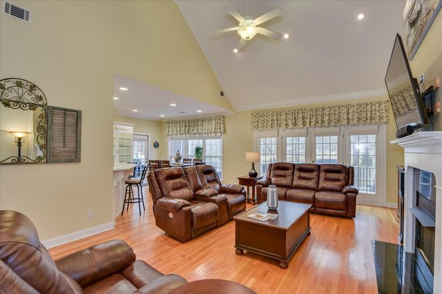 216 Charleston Lane, Mc Cormick, SC 29835