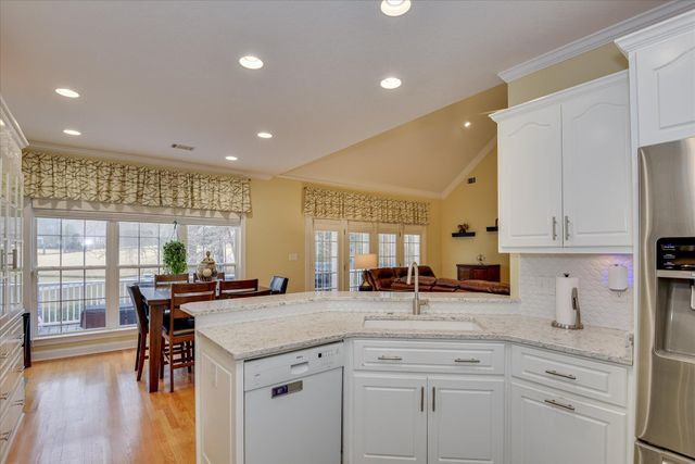 216 Charleston Lane, Mc Cormick, SC 29835