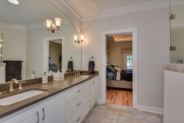 216 Charleston Lane, Mc Cormick, SC 29835