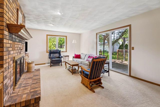 1601 S IRMA STREET, Appleton, WI 54915