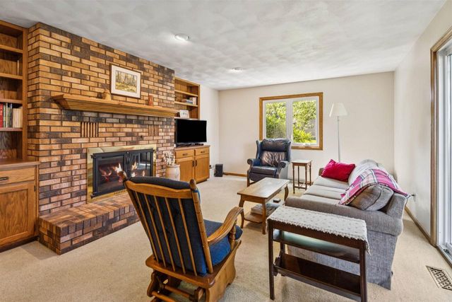 1601 S IRMA STREET, Appleton, WI 54915