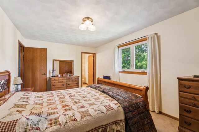 1601 S IRMA STREET, Appleton, WI 54915