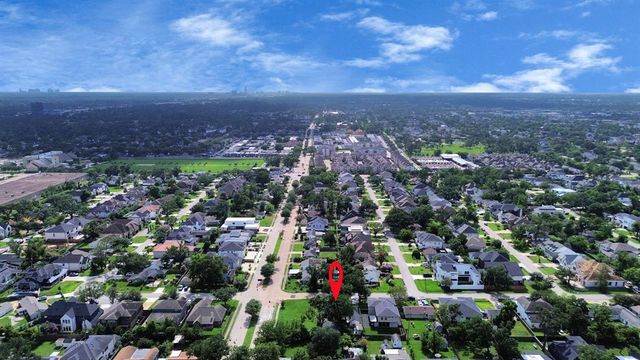 1404 Aldrich Street, Houston, TX 77055