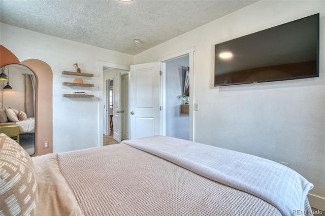 2001 5th Avenue, Greeley, CO 80631