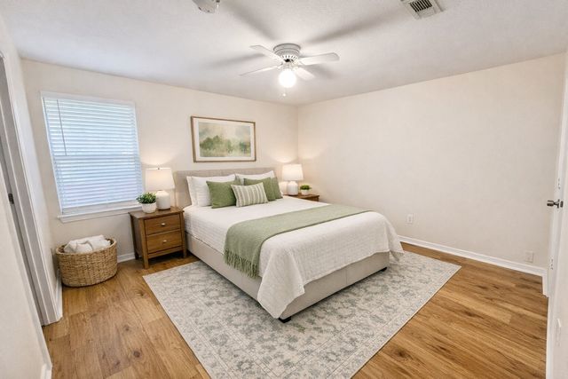 5701 Willow Elm Drive, Arlington, TX 76017