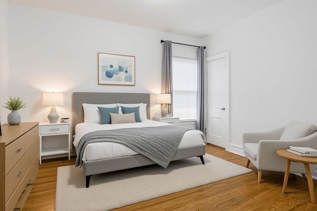 1932 East Avenue, Berwyn, IL 60402