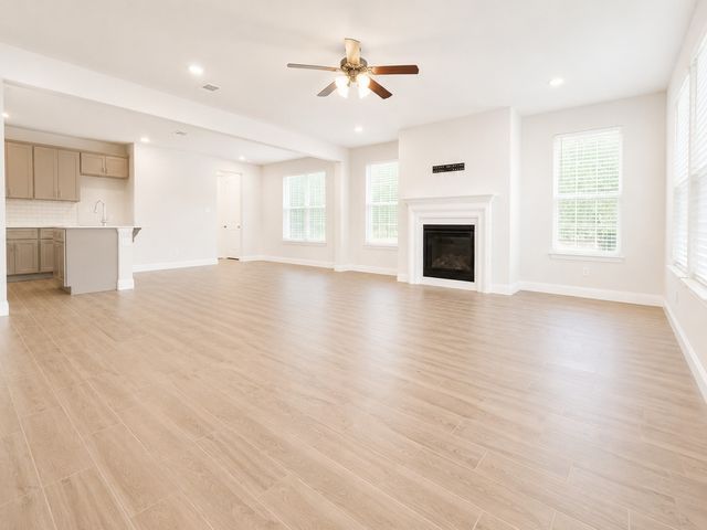 1001 Old Iron Bend, Euless, TX 76040