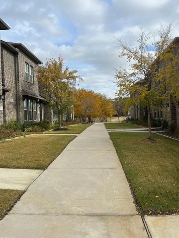 1001 Old Iron Bend, Euless, TX 76040