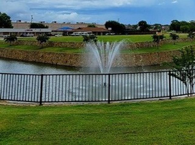 1001 Old Iron Bend, Euless, TX 76040
