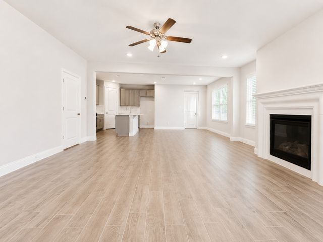 1001 Old Iron Bend, Euless, TX 76040