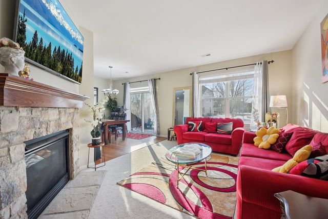 424 Acushnet Street, Elgin, IL 60124