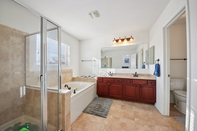 424 Acushnet Street, Elgin, IL 60124