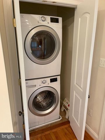 118 QUAINT ACRES DR, Silver Spring, MD 20904