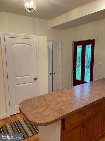 118 QUAINT ACRES DR, Silver Spring, MD 20904