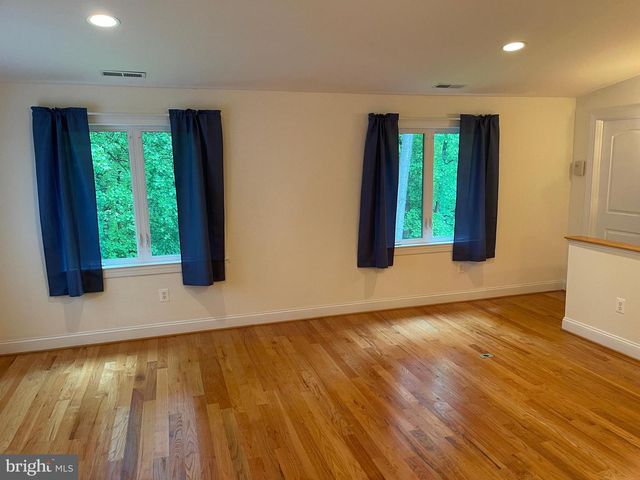 118 QUAINT ACRES DR, Silver Spring, MD 20904