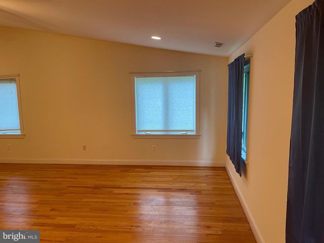 118 QUAINT ACRES DR, Silver Spring, MD 20904