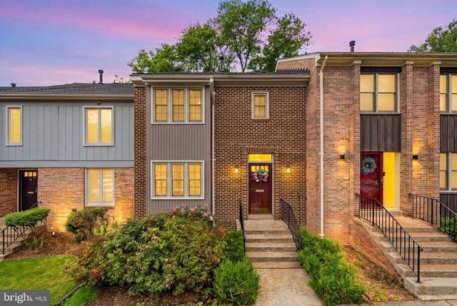 5044 CLIFFHAVEN DR, Annandale, VA 22003