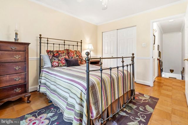 5044 CLIFFHAVEN DR, Annandale, VA 22003