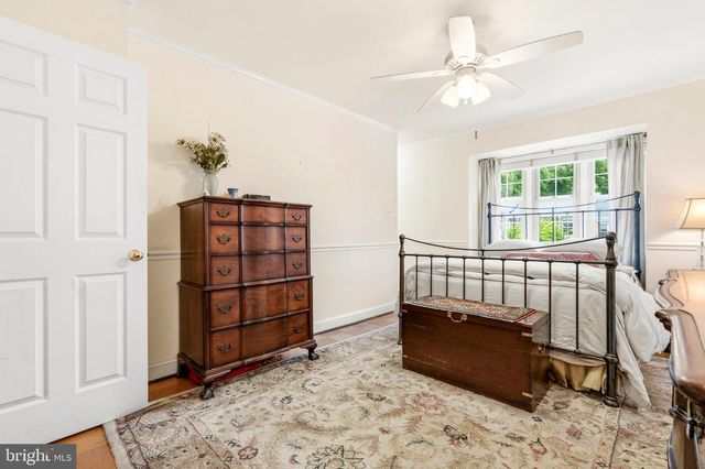 5044 CLIFFHAVEN DR, Annandale, VA 22003