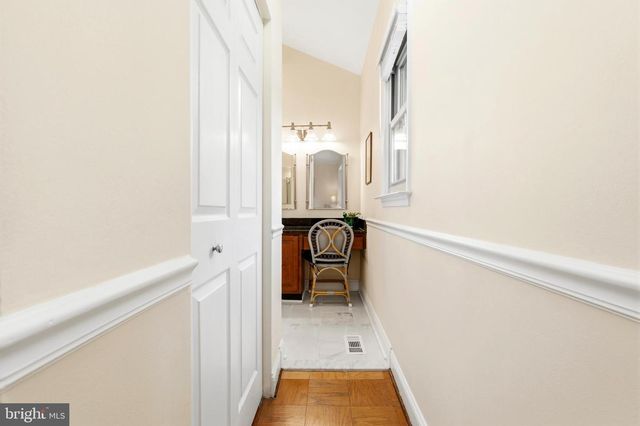 5044 CLIFFHAVEN DR, Annandale, VA 22003