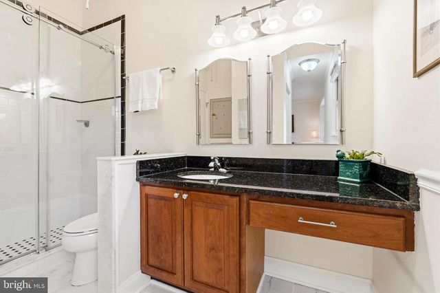 5044 CLIFFHAVEN DR, Annandale, VA 22003