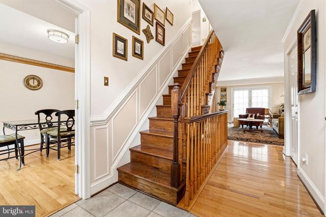 5044 CLIFFHAVEN DR, Annandale, VA 22003