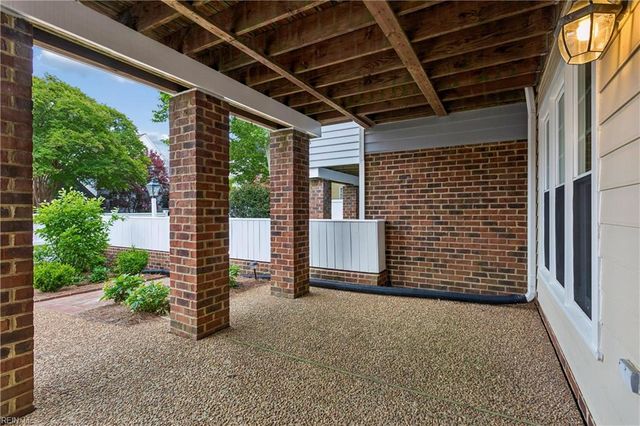 116 Chischiak Watch, Yorktown, VA 23690