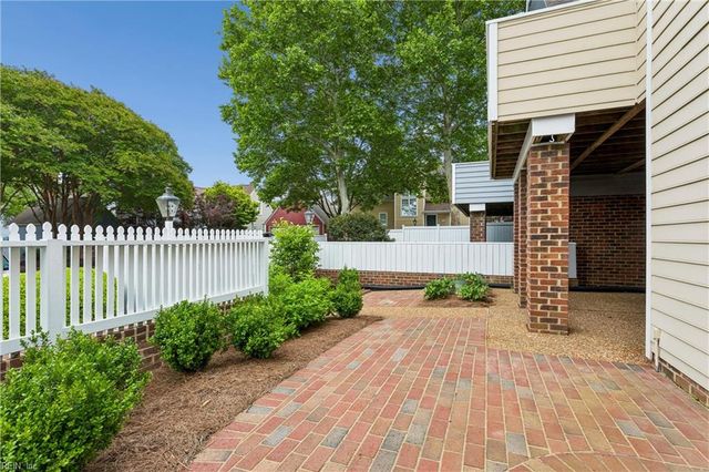 116 Chischiak Watch, Yorktown, VA 23690