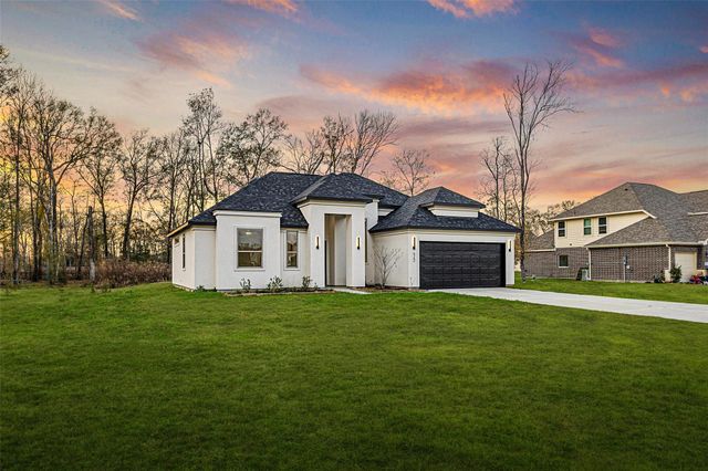 525 County Road 6617, Dayton, TX 77535