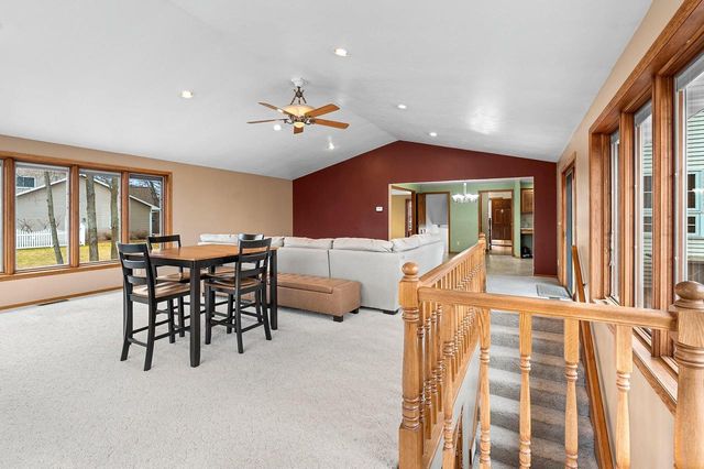 1367 WHIRTHINGTON COURT, Suamico, WI 54173