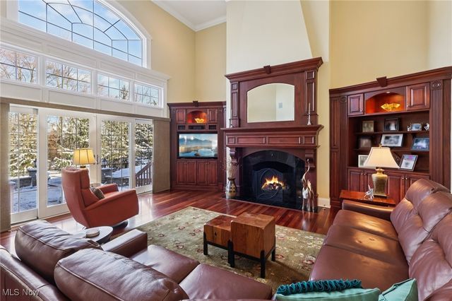 38230 Flanders Drive, Solon, OH 44139