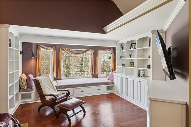 38230 Flanders Drive, Solon, OH 44139