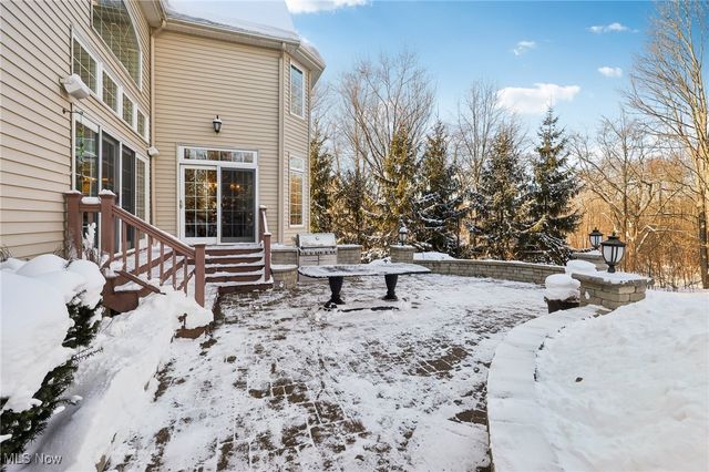 38230 Flanders Drive, Solon, OH 44139