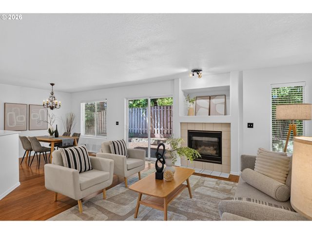 10495 Sw FRANKLIN Ln, Wilsonville, OR 97070