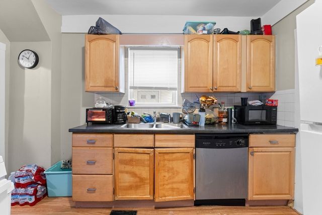 38 & 40 Hurd St, Melrose, MA 02176