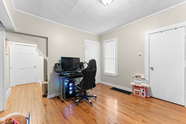 38 & 40 Hurd St, Melrose, MA 02176