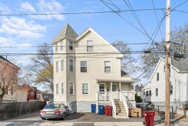 38 & 40 Hurd St, Melrose, MA 02176