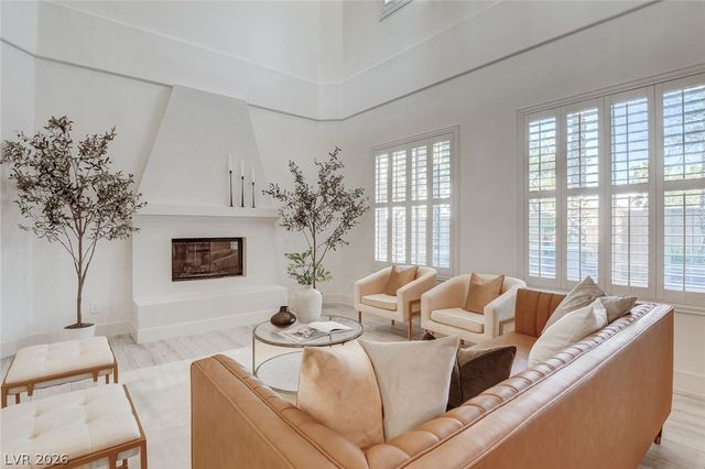 10721 BERINGER Drive, Las Vegas, NV 89144