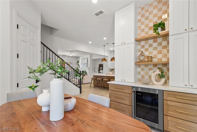 10721 BERINGER Drive, Las Vegas, NV 89144