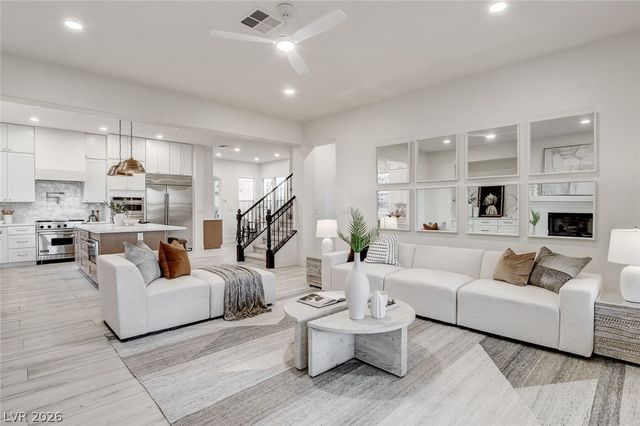 10721 BERINGER Drive, Las Vegas, NV 89144