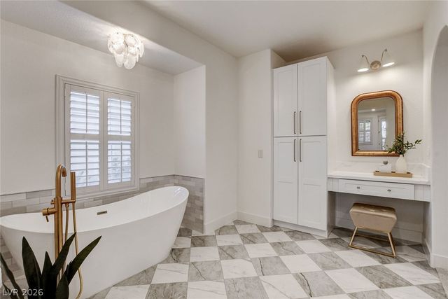 10721 BERINGER Drive, Las Vegas, NV 89144