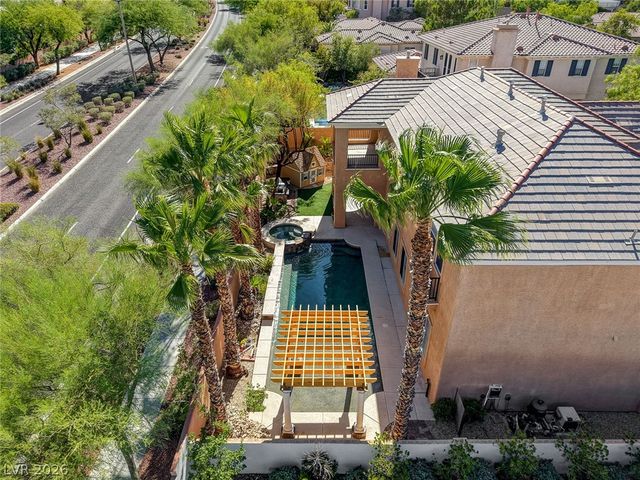 10721 BERINGER Drive, Las Vegas, NV 89144
