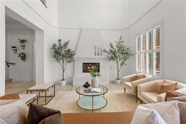 10721 BERINGER Drive, Las Vegas, NV 89144
