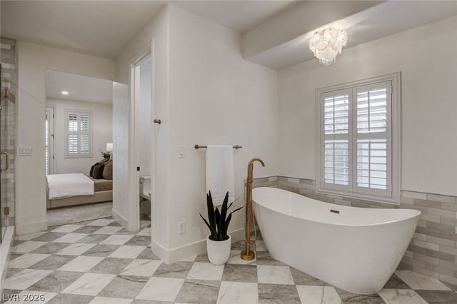 10721 BERINGER Drive, Las Vegas, NV 89144